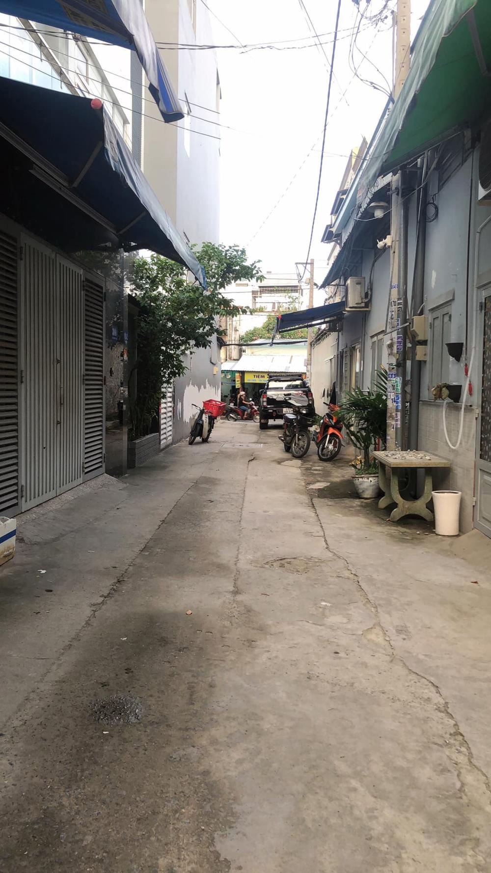 Nhà 4 Tầng, Xe Hơi Trong Nhà, Phân Lô Phạm Văn Chiêu - Gò Vấp - Giá 6.8 Tỷ