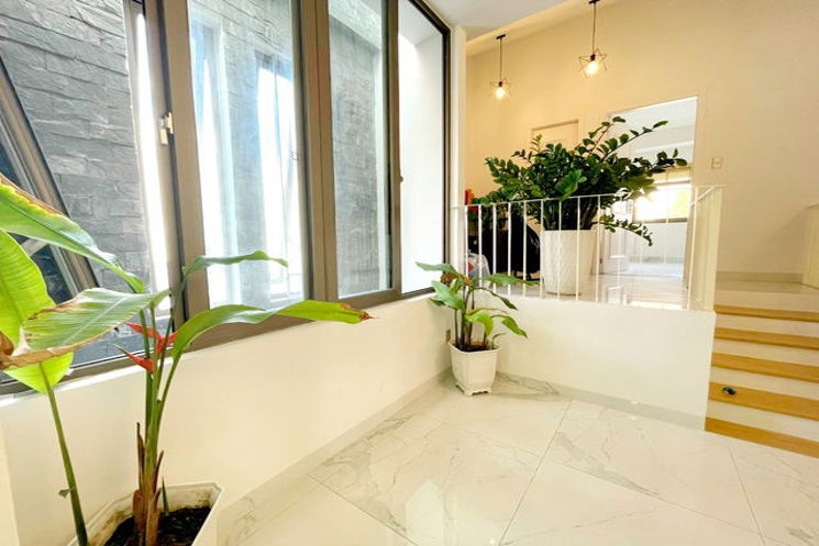 NHÀ 2 TẦNG MẶT TIỀN ĐƯỜNG HOÀNG SĨ KHẢI – SƠN TRÀ – ĐÀ NẴNG NGAY CHÂN CẦU SÔNG HÀN