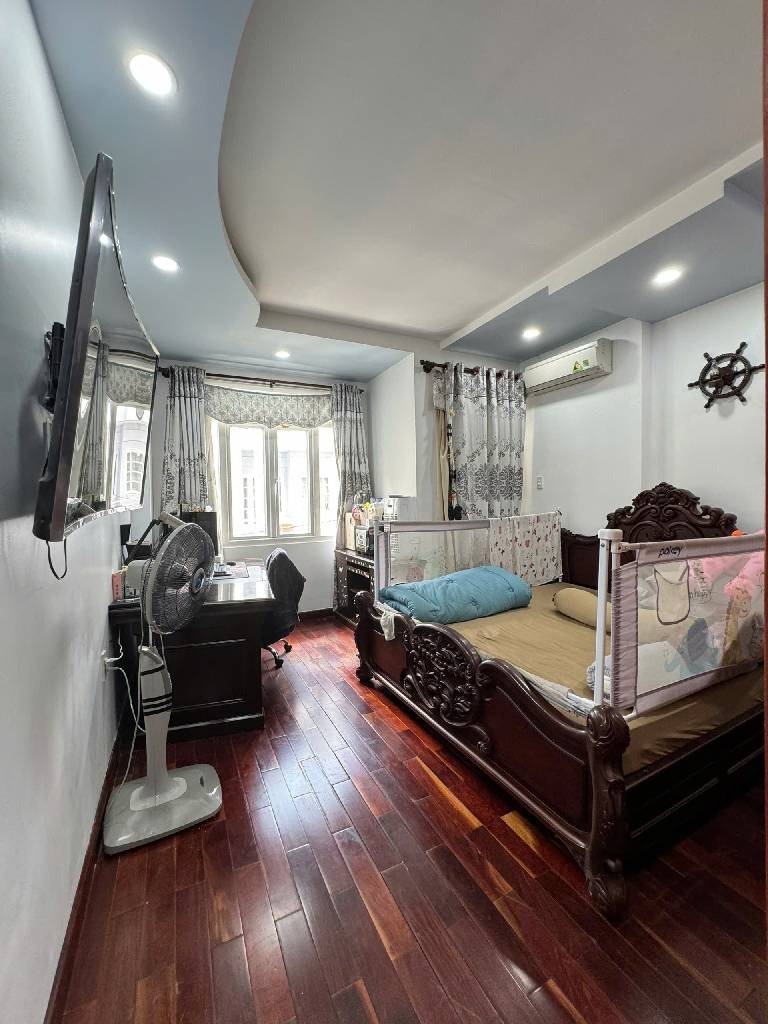 Gò Dầu - Cực Phẩm Bề Thế 72m2 - Tặng Full Nội Thất