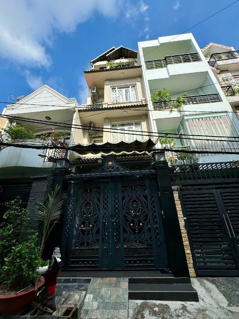 Gò Dầu - Cực Phẩm Bề Thế 72m2 - Tặng Full Nội Thất