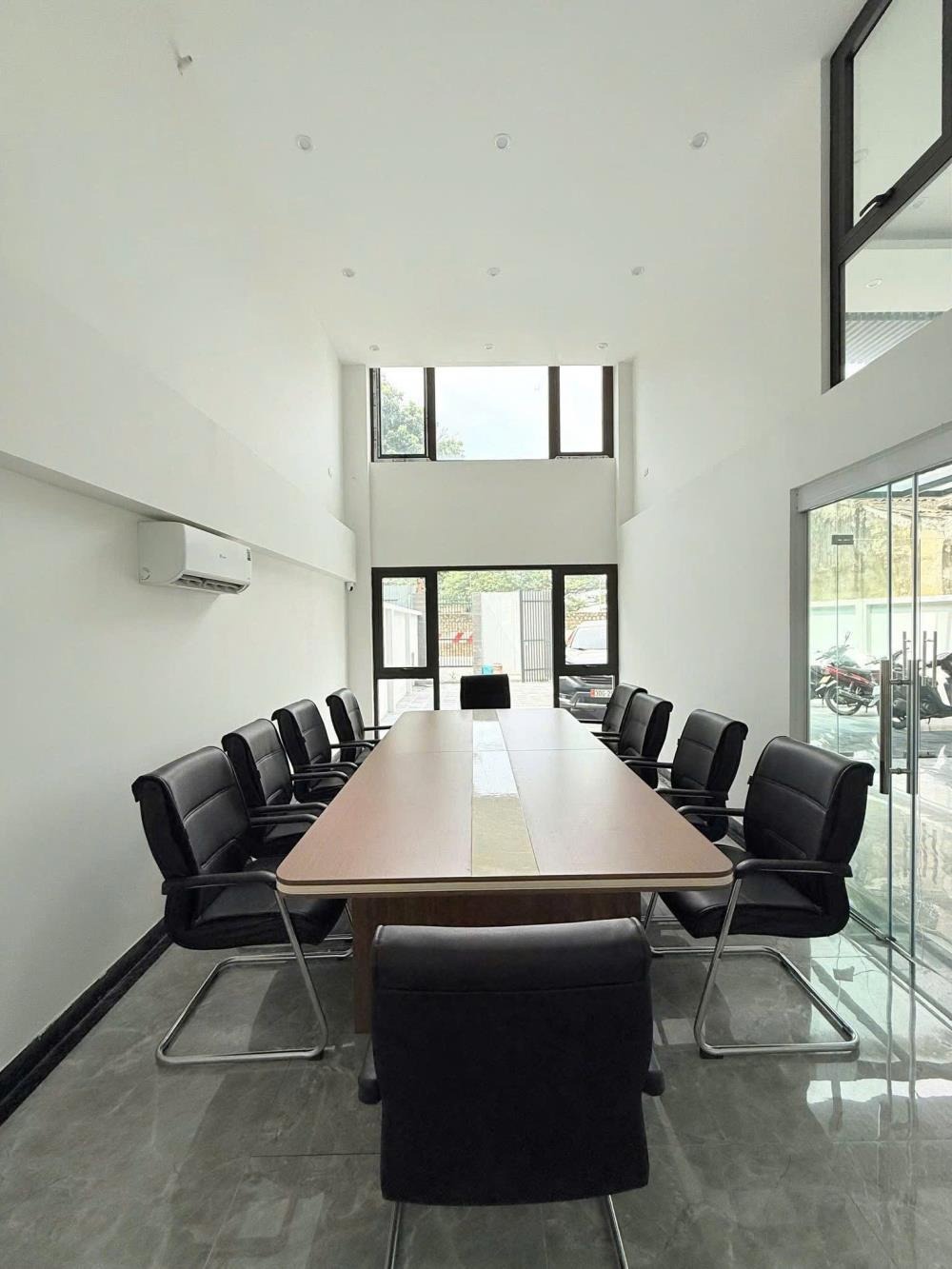 Văn Phòng Phố Tây Đống Đa - 58m2, 7 Tầng, Sổ Đỏ