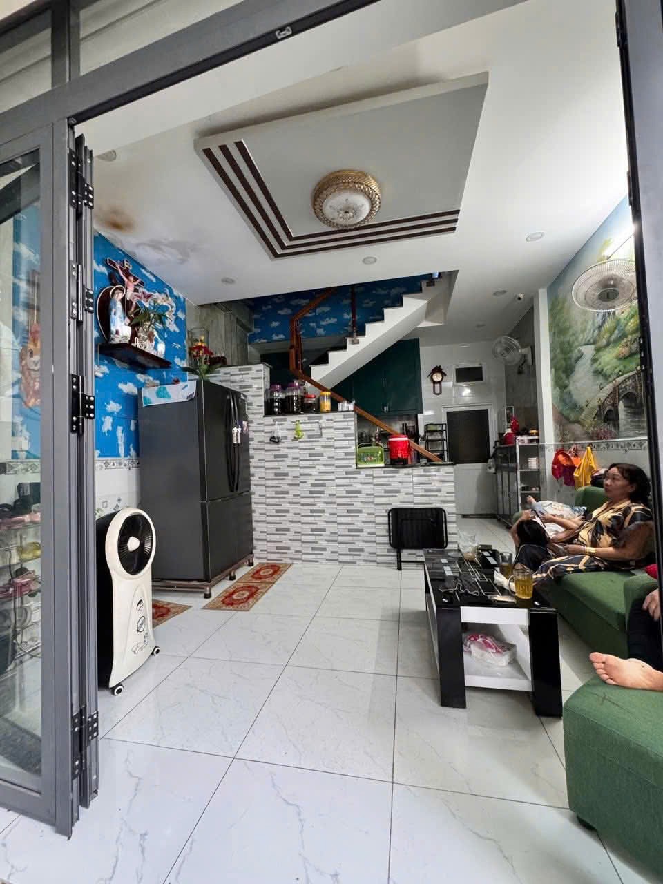 Nhà Đẹp 1 Lầu 3 Phòng Ngủ Quận 12 - Giá 3.97 Tỷ