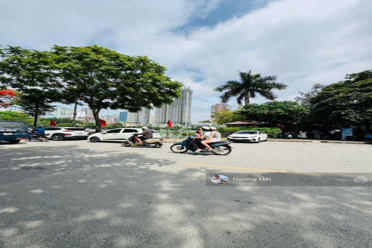 Bán nhà Phân Lô Đỗ Nhuận - Xuân Đỉnh - 102m - MT 7m - Gần Ngoại Giao Đoàn CV Hòa Bình - Vỉa Hè KD