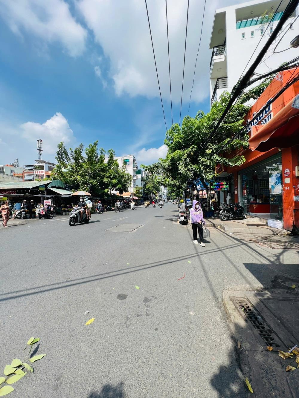 Bán Nhà Tân Bình Gần Sân Bay - 145m2, Ngang 5m, Lộ Giới 12m - Giá 100tr/m2