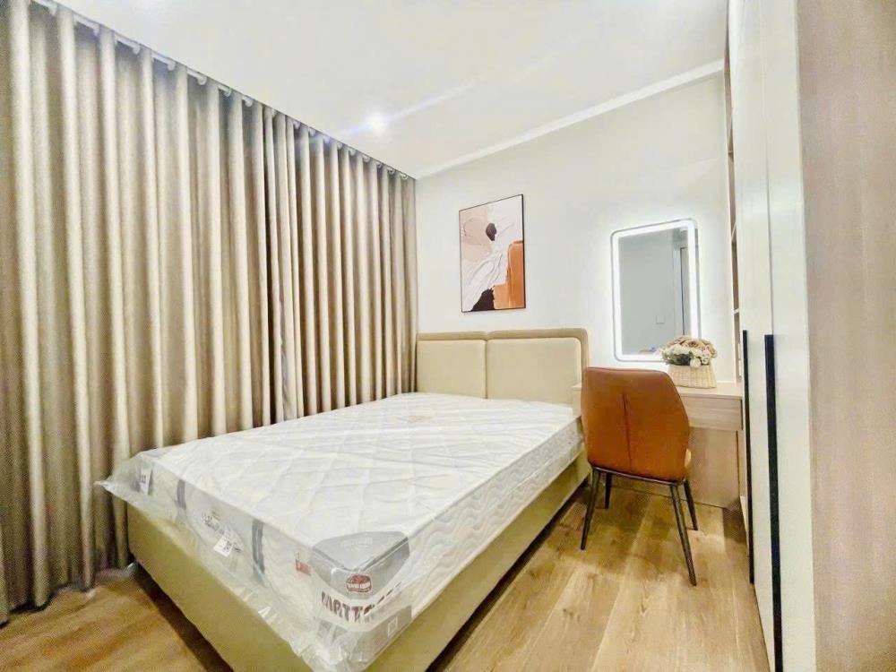 Bán Căn Hộ 2PN, 1 View Biển Hồ - VinHomes Smart City - Full Nội Thất Cao Cấp