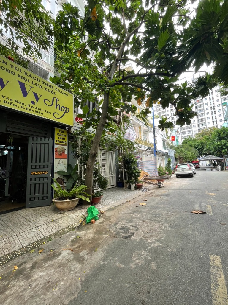 Siêu Vị Chí - Vị Trí Đắc Địa, Nhà 4 Tầng, Giá Chỉ 11 Tỷ