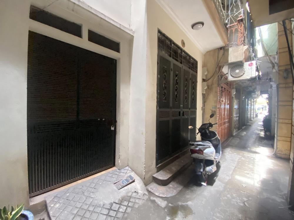 Bán nhà phố Hoàng Sâm - 8.3 tỷ - 36/40m², 5.5m mặt tiền, gần phố