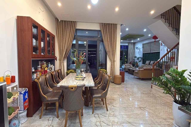 Biệt thự 2 tầng đẳng cấp – Mặt tiền Bùi Giáng, Cẩm Lệ – Nội thất sang trọng, giá chỉ 13 tỷ