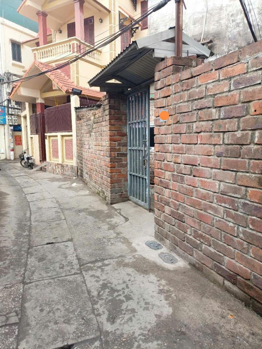 Bán Đất Tam Trinh 315m2 - Ngõ Rộng, 30m Ra Mặt Phố, Giá Tốt