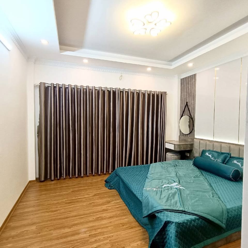 🔥 Bán nhà phúc lợi full nội thất, ô tô đỗ cửa - Long Biên 🔥