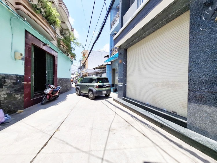 Nhà Hẻm Xe Hơi Tân Bình - Trường Chinh, 7.x tỷ - Pháp Lý Chuẩn