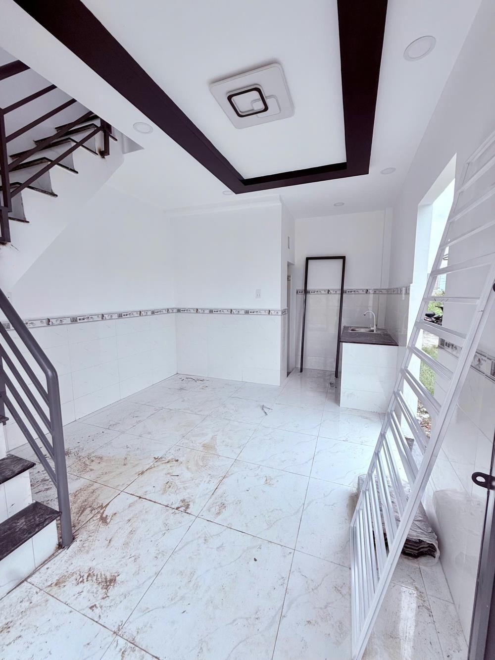 Nhà Sổ Hồng Riêng Hóc Môn Giá 449tr - Vị Trí Đắc Địa, Dễ Đầu Tư