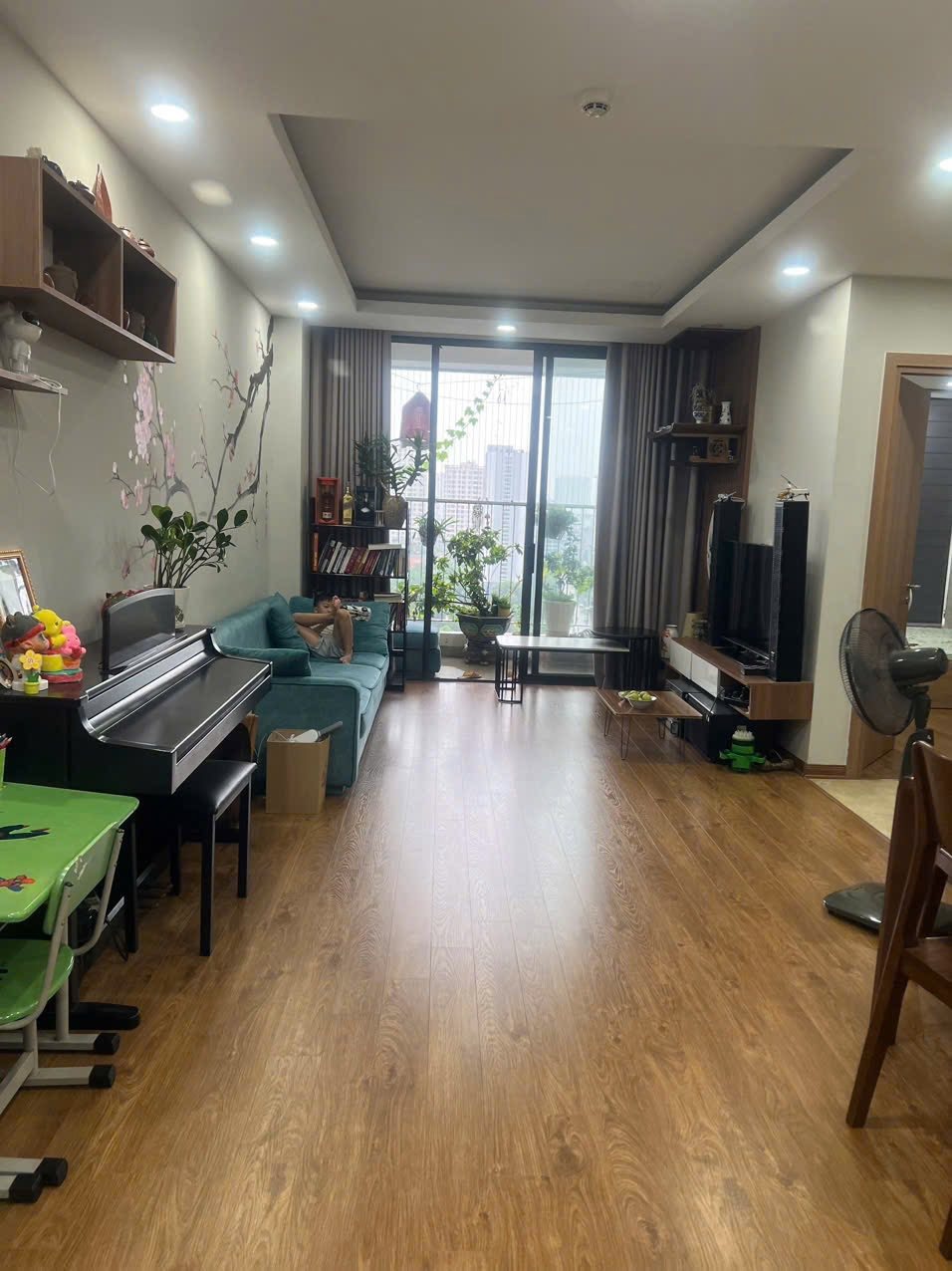 Căn Hộ The Park Home Trần Thái Tông: 2PN, 9.2 Tỷ, Full Nội Thất, Vị Trí Đắc Địa