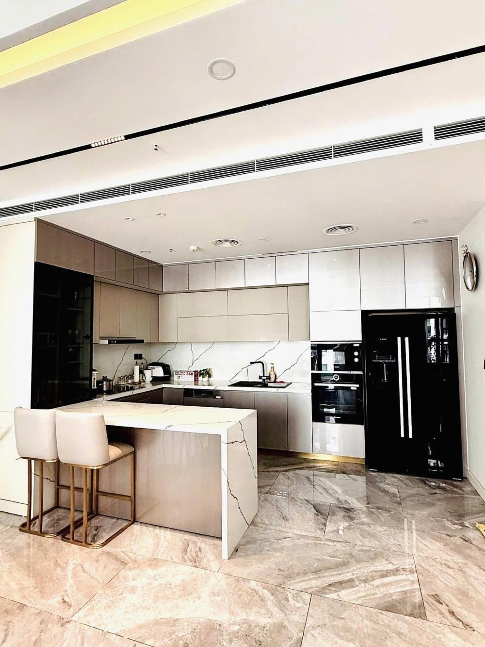 Bán Căn Hộ Cao Cấp Dolphin Plaza Mỹ Đình: 375m2, 5PN, 26.5 Tỷ