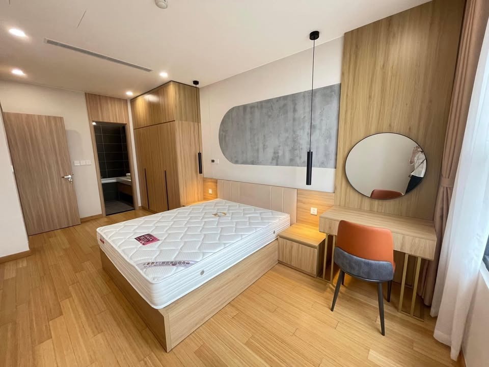 Bán Gấp Căn 3 Phòng Ngủ View Dương Nội - Eoclife Capitol - Giá 7.8 Tỷ