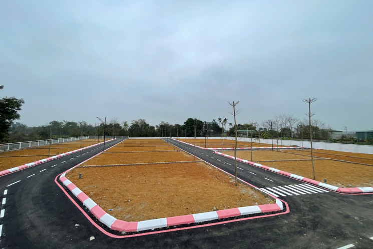 Đất nền Láng Hòa Lạc 100m2 giá 2.6 tỷ – gần trạm y tế, trường học, khu dân cư đông  Nguyễn Hùng BĐS