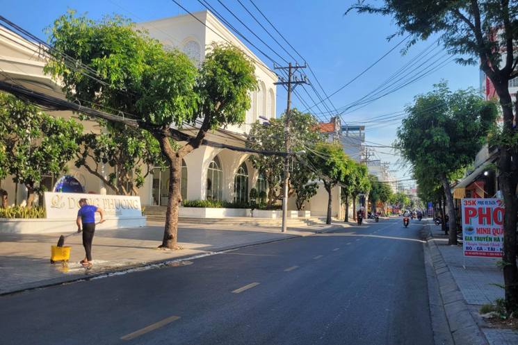 NHÀ ĐẸP 6 TẦNG MẶT TIỀN KINH DOANH SẦM UẤ đường nguyễn văn quáT – GIÁP TÂN BÌNH, GÒ VẤP
