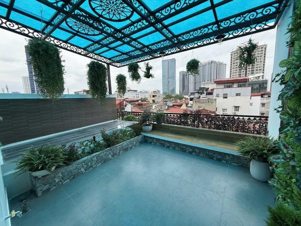 Nhà 6 Tầng Thang Máy, Nội Thất 5 Sao, Vị Trí Vàng Ba Đình - Giá 1x Tỷ
