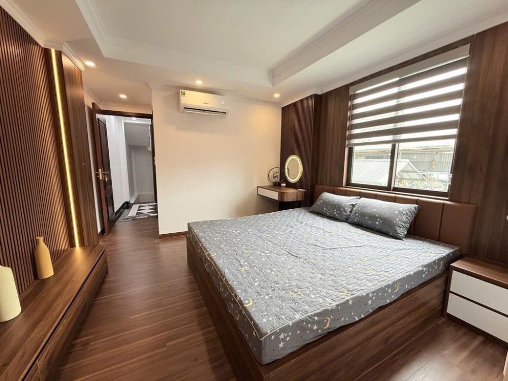 Nhà 6 Tầng Thang Máy, Nội Thất 5 Sao, Vị Trí Vàng Ba Đình - Giá 1x Tỷ