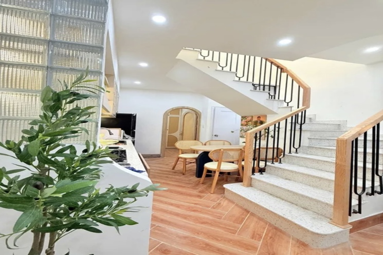 Nhà 2 tầng trung tâm Hải CHâu – kiệt Nguyễn Trường Tộ