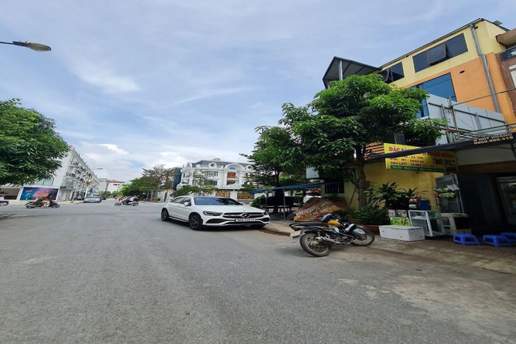 Đất Đông Dư, Gia Lâm, Hà Nội. Lô góc 86m2 đường ô tô tránh siêu đẹp. Lh 0989894845