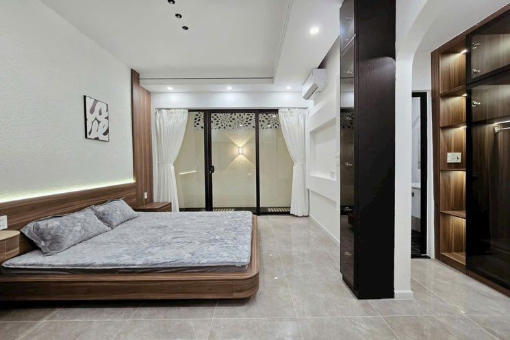 Nhà mới 100% 3 tầng MT đường 7m5 Bùi Giáng – Cách công viên 150m