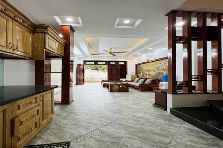 BÁN NHÀ PHỐ TRẠM LONG BIÊN – 30M² X 5 TẦNG, NGÕ Ô TÔ