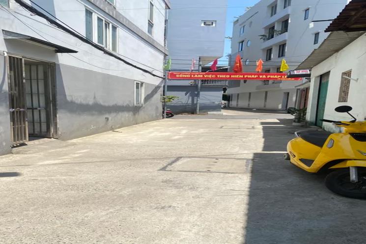 CHỦ GỬI BÁN GẤP – NHÀ 3 TẦNG KẸP KIỆT Ô TÔ 6M – GẦN BIỂN NGUYỄN TẤT THÀNH