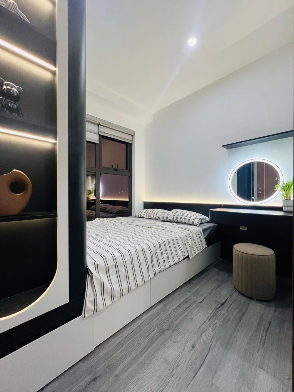 Bán Căn Hộ Vip Florence Trần Hữu Dực - 4PN, Full Nội Thất - Giá Tốt