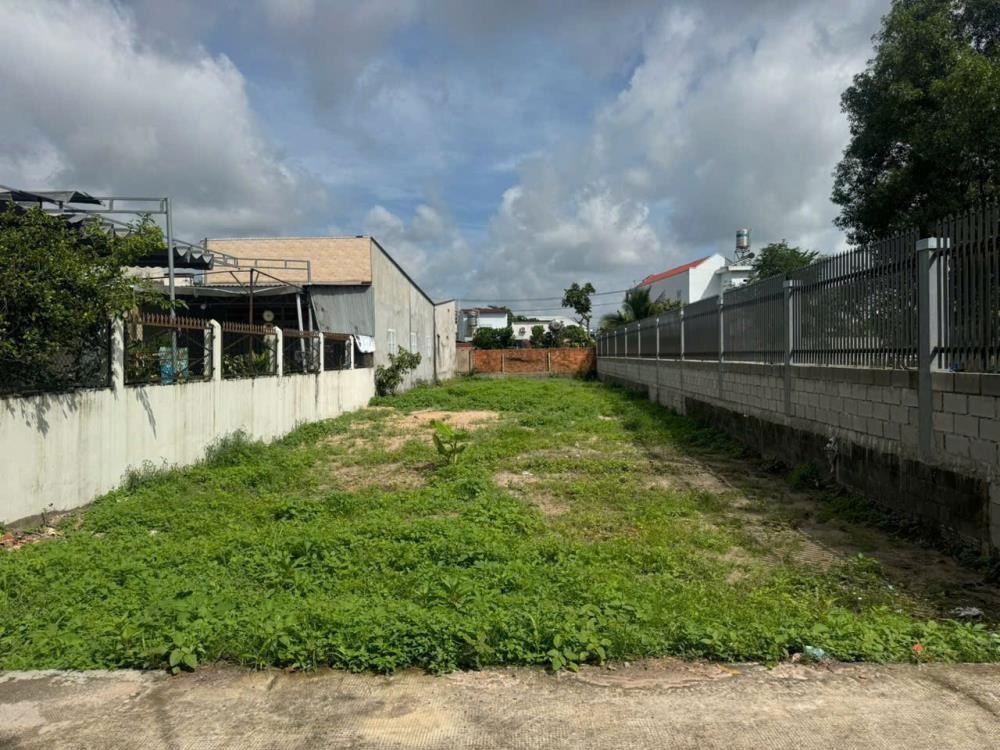 Bán Lô Đất Củ Chi 6x25m, Mặt Tiền Đường Nhựa 12m, Giá 550 Triệu