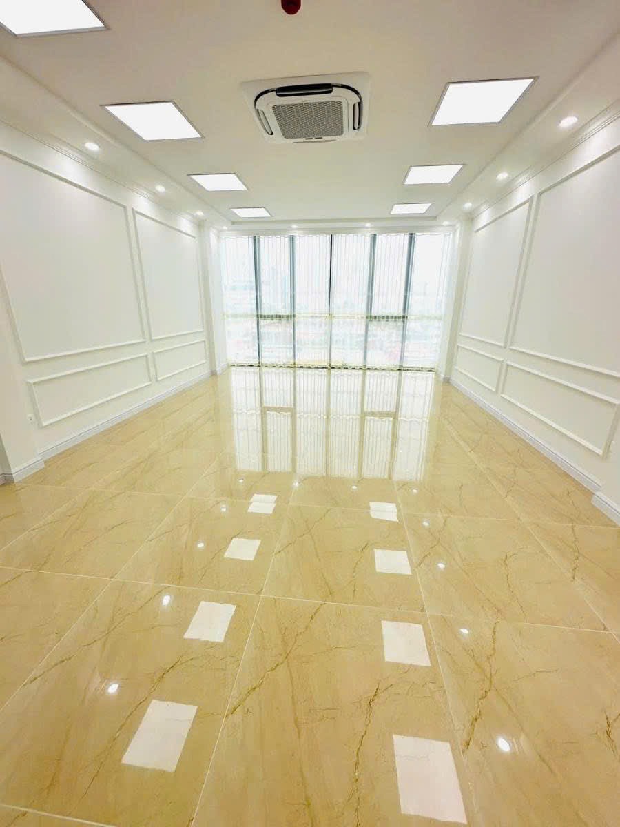 Mặt Phố Thái Hà - 26m², 4 Tầng, Mặt Tiền 4.5m - Giá 27.5 tỷ