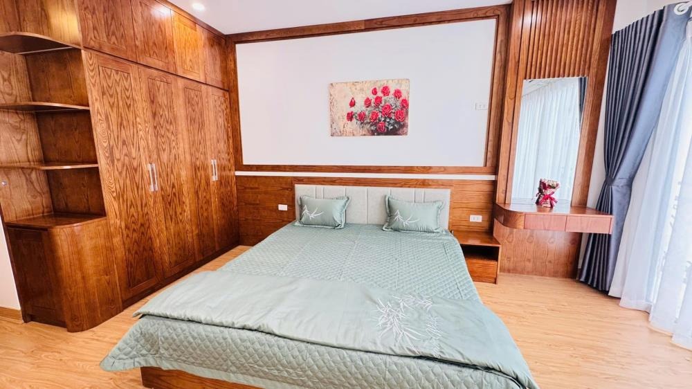 Nhà Phố Nguyễn Ngọc Nại - Kinh Doanh/Văn Phòng - 45m2 x 5 Tầng - Giá 14 Tỷ