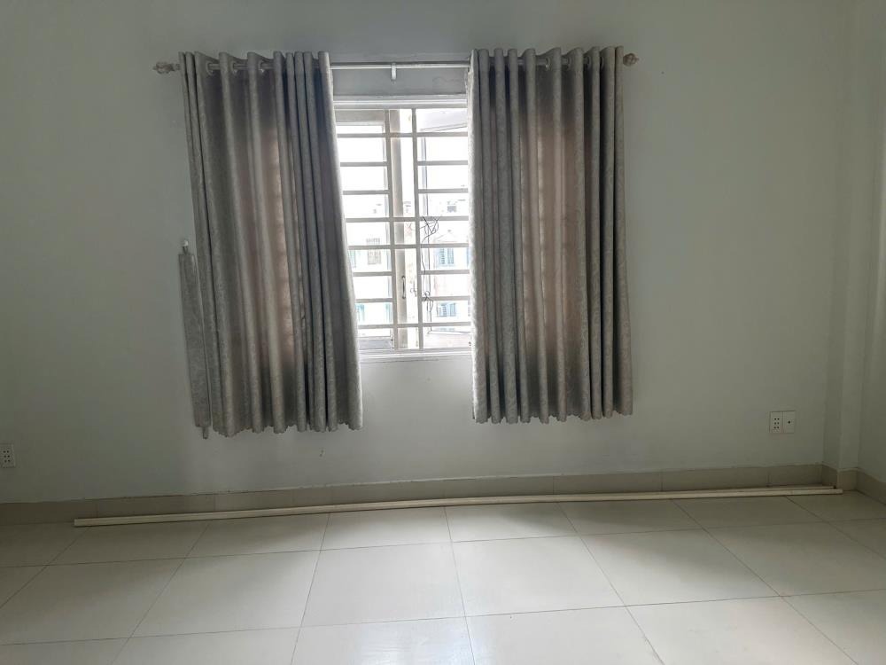 🏠 Nhà phố 3 lầu, 83m² Gần Ngã Tư Ga, Giá 5.5 tỷ - Vị Trí Đắc Địa!