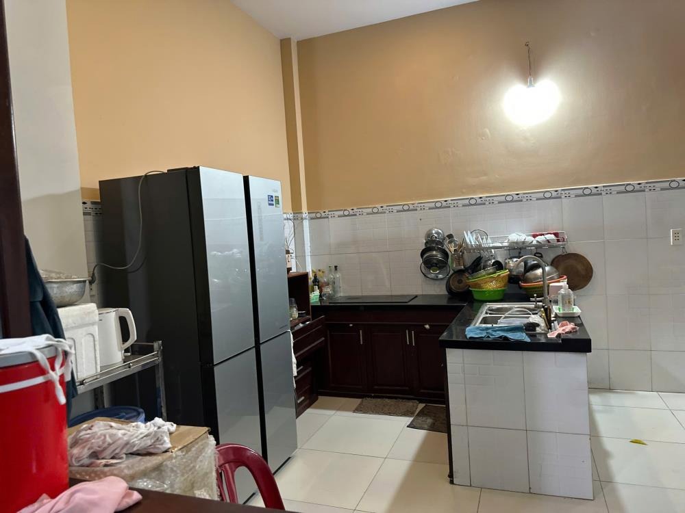 🏠 Nhà phố 3 lầu, 83m² Gần Ngã Tư Ga, Giá 5.5 tỷ - Vị Trí Đắc Địa!