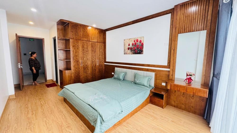 Nhà Phố Nguyễn Ngọc Nại - Kinh Doanh/Văn Phòng - 45m2 x 5 Tầng - Giá 14 Tỷ