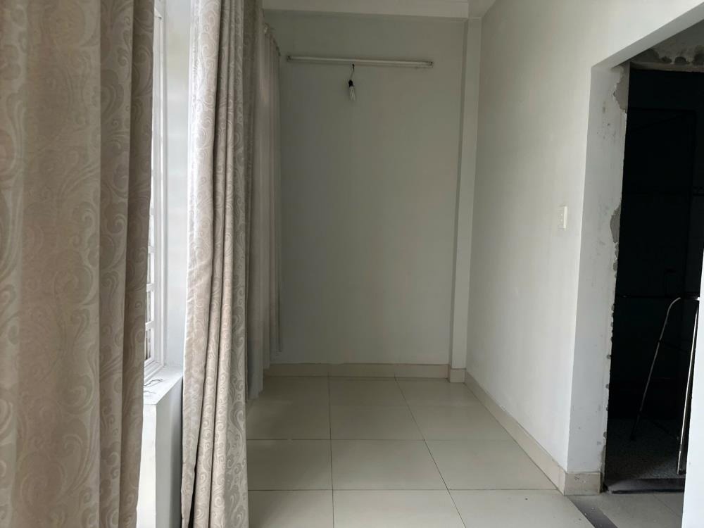 🏠 Nhà phố 3 lầu, 83m² Gần Ngã Tư Ga, Giá 5.5 tỷ - Vị Trí Đắc Địa!