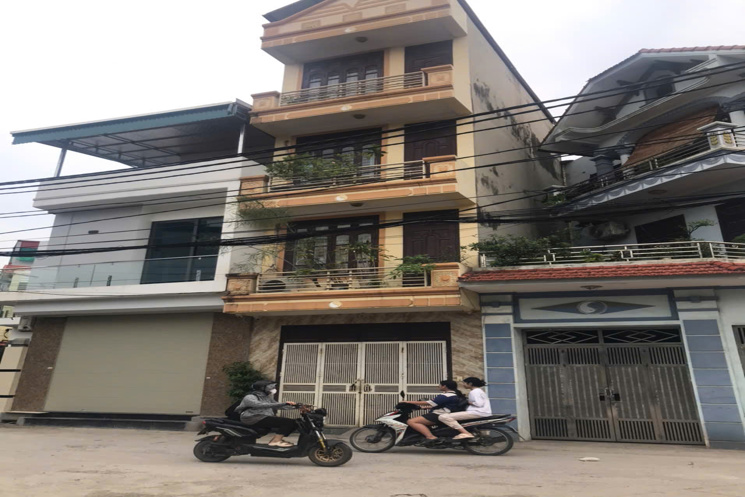 CHỦ CẦN TIỀN BÁN GẤP - TT THANH TRÌ 40m2/ 5 TẦNG NHỈNH 4,3 TỶ