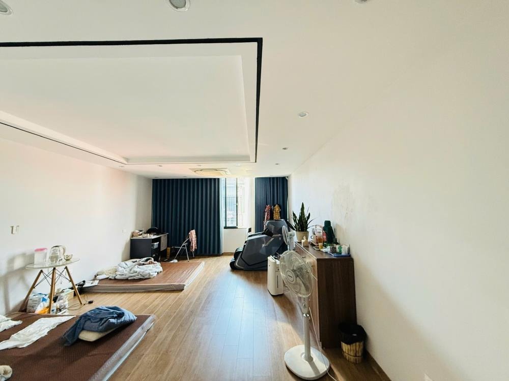 Cho Thuê/Bán Văn Phòng Cao Cấp Hoàng Văn Thái, Thanh Xuân - 100m2 x 8 Tầng, Mặt Tiền 5m