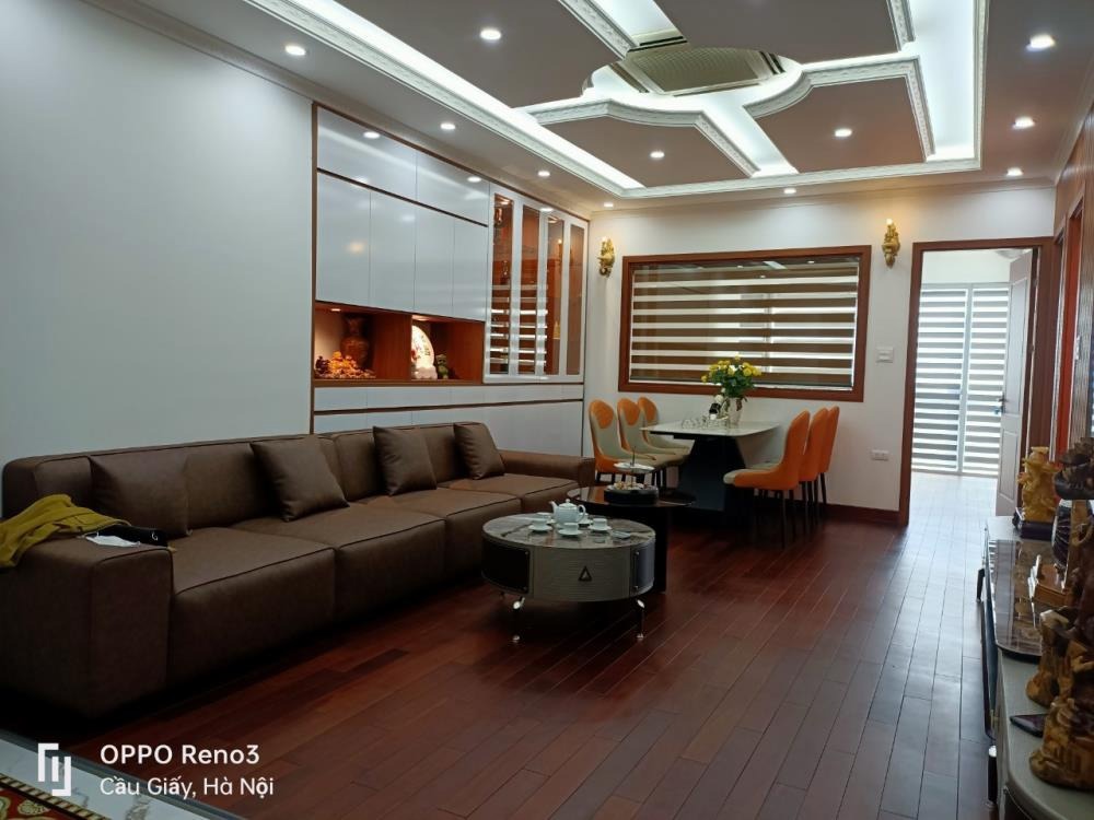 Bán Căn Hộ 3PN - 2WC, Góc Đẹp, Đông Nam, Giá 7.* Tỷ - Vũ Phạm Hàm