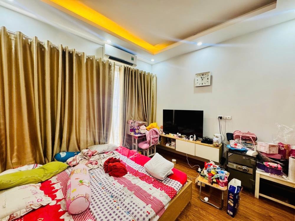 Bùi Xương Trạch - Nhà 57m2, 3 Tầng, Ngõ Oto, Giá 12 Tỷ - Vị Trí Đỉnh Cao