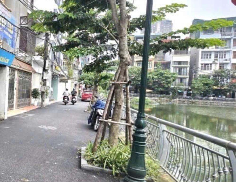 Siêu phẩm phân lô Cầu Giấy: Ô tô tránh, thang máy, kinh doanh đỉnh