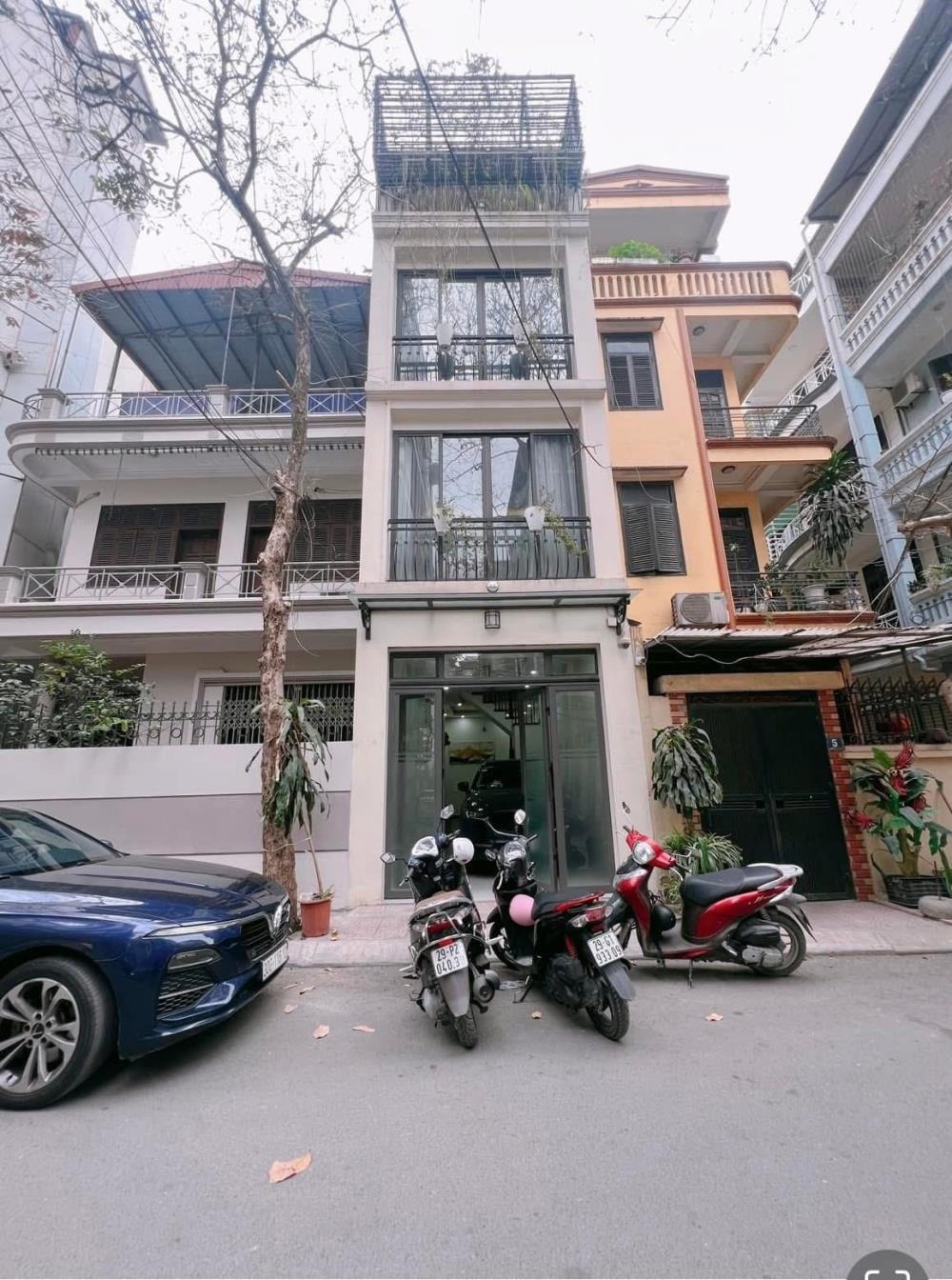 Bán nhà Kim Mã - Vị trí vàng, Ngõ to như phố, Kinh doanh đỉnh cao