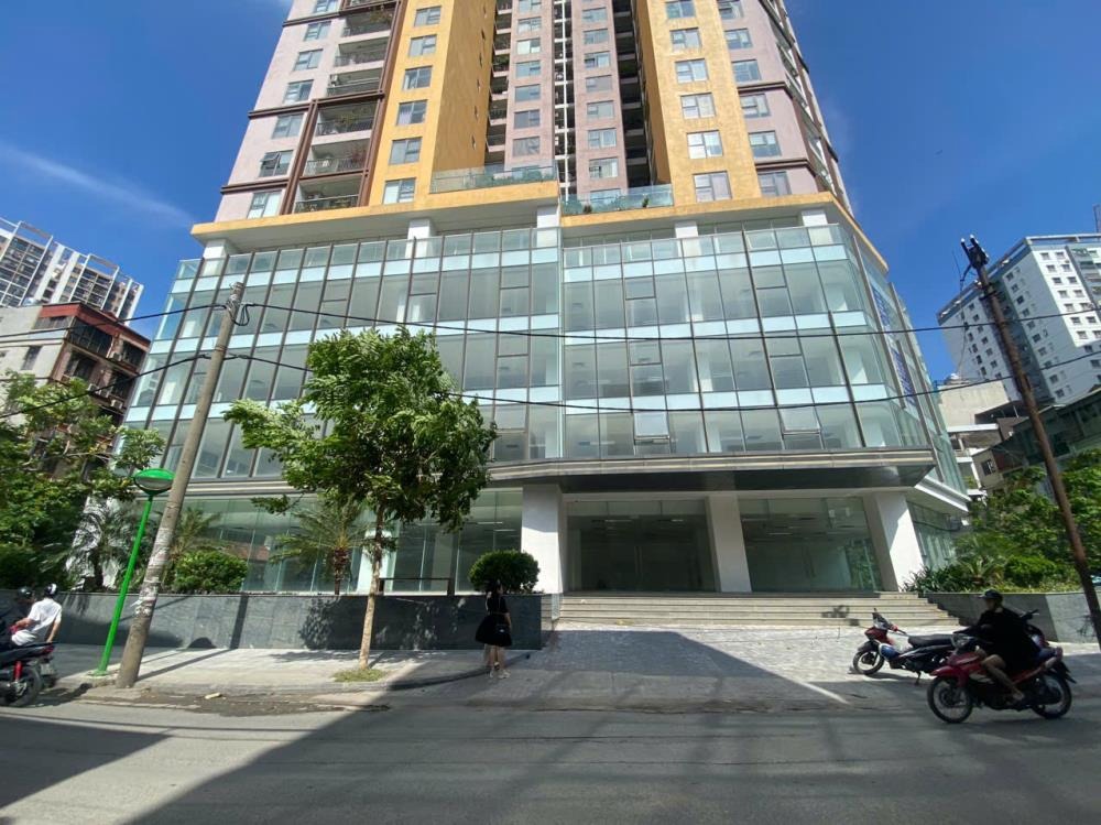 Cho Thuê Sàn Thương Mại DC Complex - Vị Trí Đắc Địa, Giá Tốt