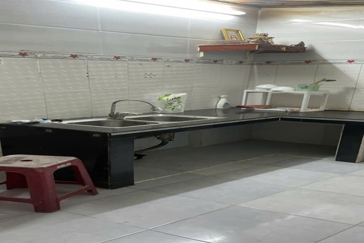 ♣ Nhà 2 Mặt Kiệt rộng trước – sau, gần MT Hải Phòng, 70m2, C4, 3 tỷ