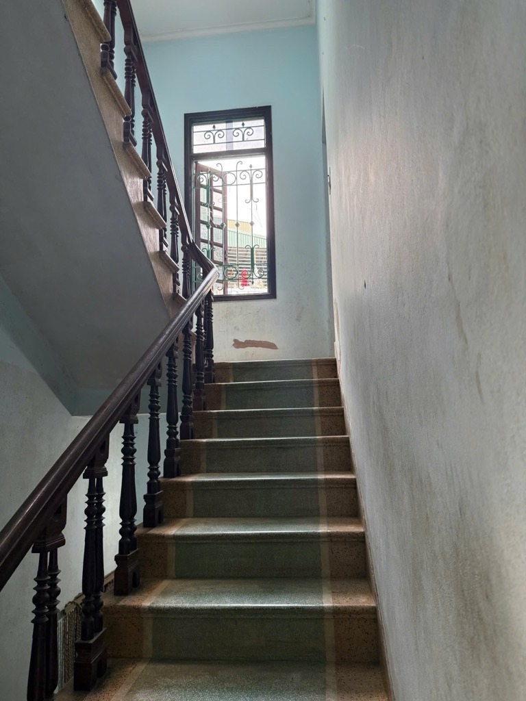 Bán đất tặng nhà Nam Dư 110m2 - Hơn 10 tỷ - Vị trí đắc địa