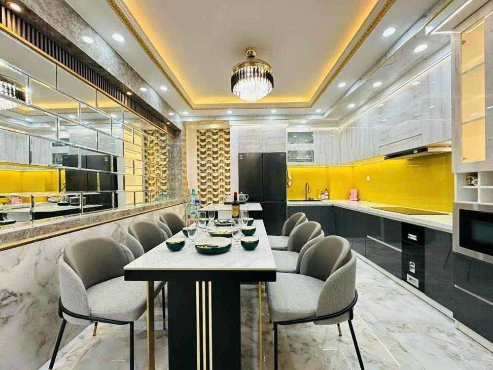 Bán Gấp Nhà Đẹp 1/ Hoàng Hoa Thám, Bình Thạnh - Giá 3 tỷ 450 TL