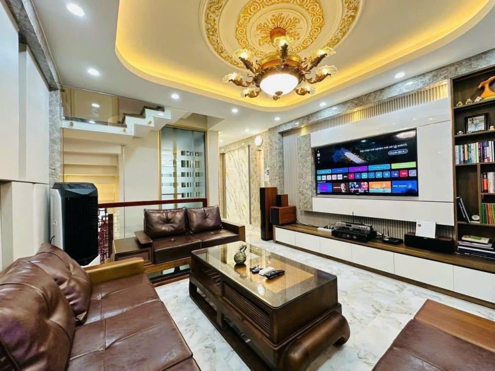 Bán Gấp Nhà Đẹp 1/ Hoàng Hoa Thám, Bình Thạnh - Giá 3 tỷ 450 TL