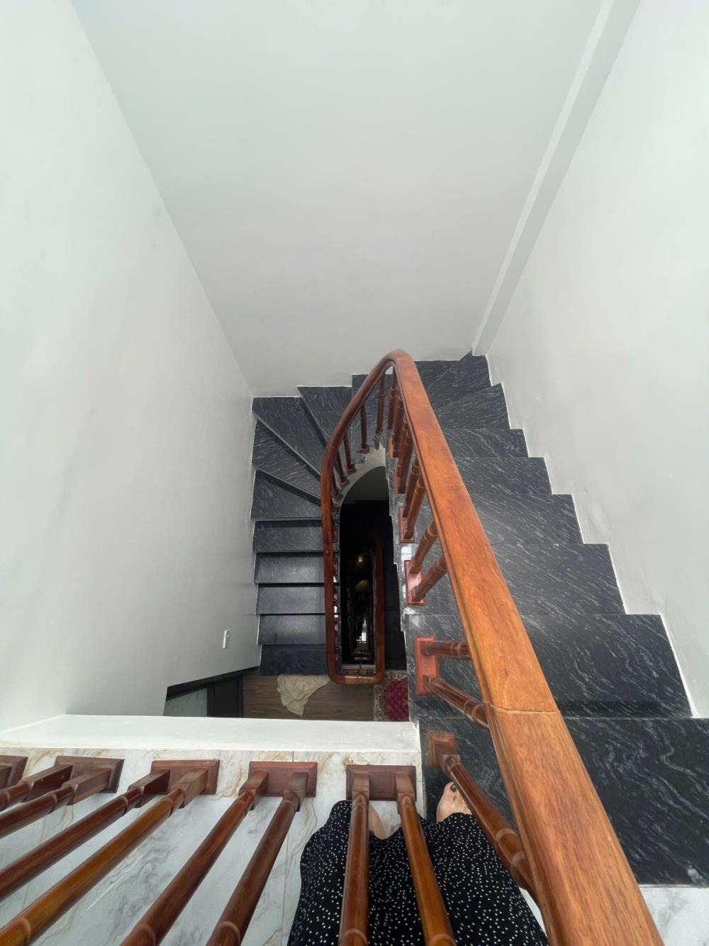 Bán Nhà Phố Kim Mã, Ba Đình: Đẹp, Dân Xây, Mặt Tiền Rộng, Sổ Đỏ Vuông Vắn