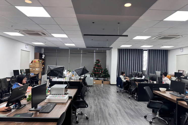 TOÀ VĂN PHÒNG 7 TẦNG: vị trí đẹp nhất tuyến phố “ Chương Dương”. View trực diện Sông Hàn