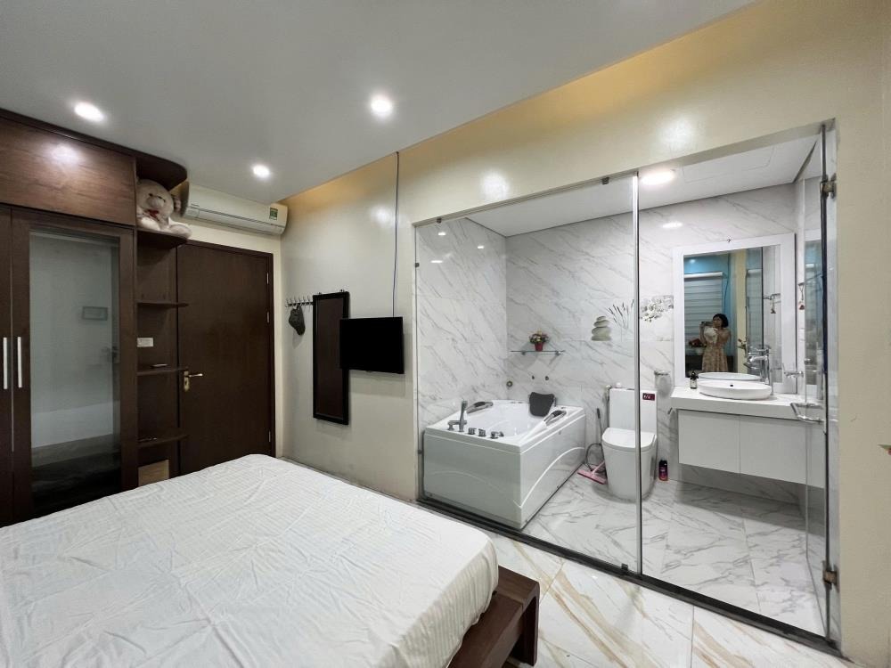 Cho Thuê Căn Hộ Star Tower 95m2 - 3PN - Full Đồ - Vị Trí Vàng Khương Trung